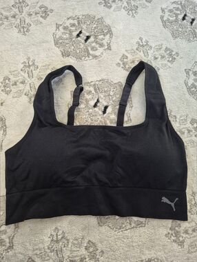 XL 🖤- PUMA Sports Bra black